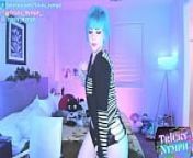 Emo Tricky Nymph teases you on cam from ass dance showing cute girl