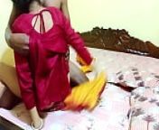 I took the neighbor's daughter-in-law to the hotel and fucked her very hard - bengali xxx couple from anita bhabi took out the juice of her vagina with her finger