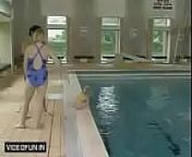 Mr. Bean Naked In Swimming Pool Very Funny (wapking.cc) from mr bean takes teddy to the pet show veblr