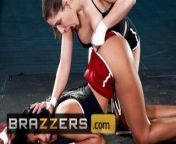 Brazzers - Flexible fighter Abella Danger gets her ass licked by Jenna Foxx from wwe danger fight