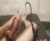 Trying a Penis Pump for the First Time ! +20cm +8inch from mompe